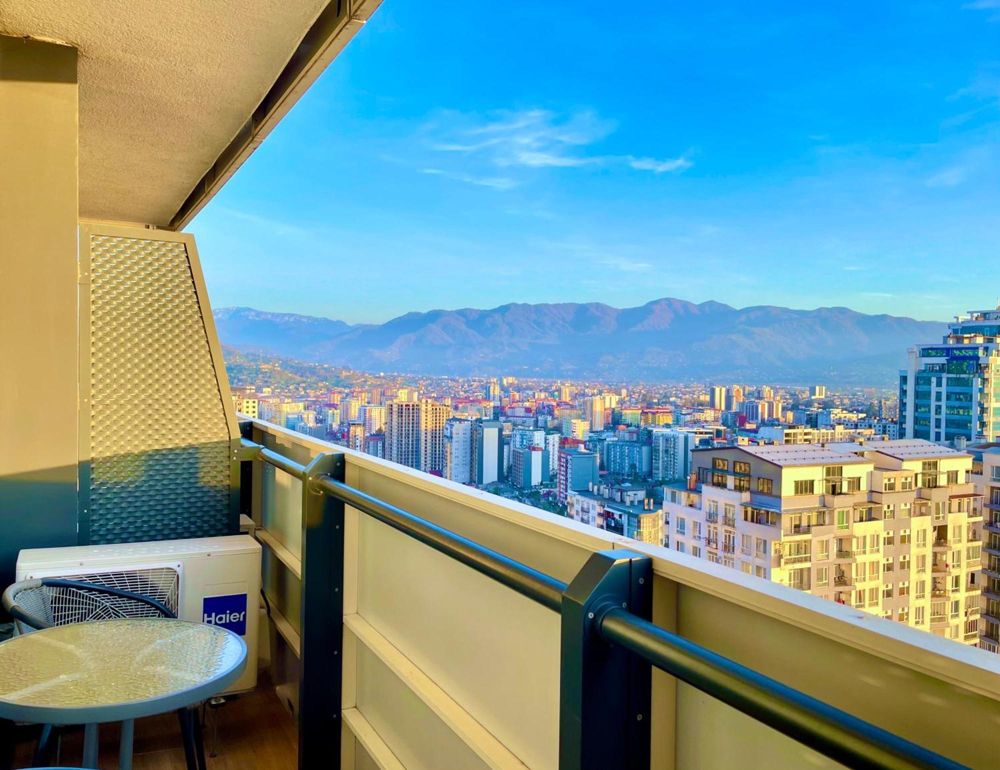 Sky Apartments Батуми Экстерьер фото